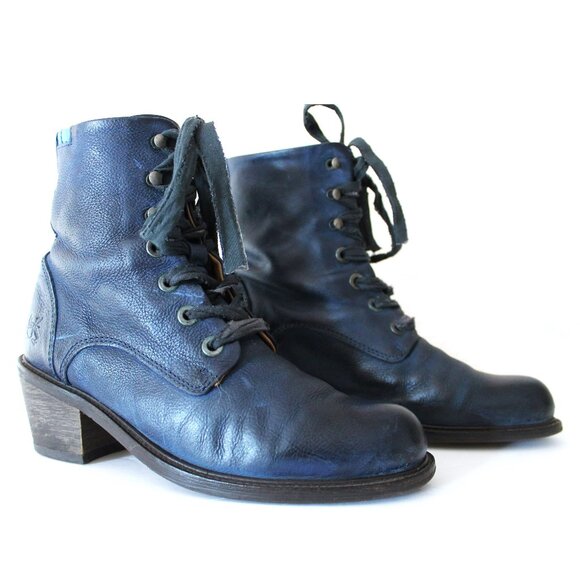 John Fluevog Adriana Nuni Lace-Up Winter Boot / Size 8 / Blue Distressed - Picture 4 of 13